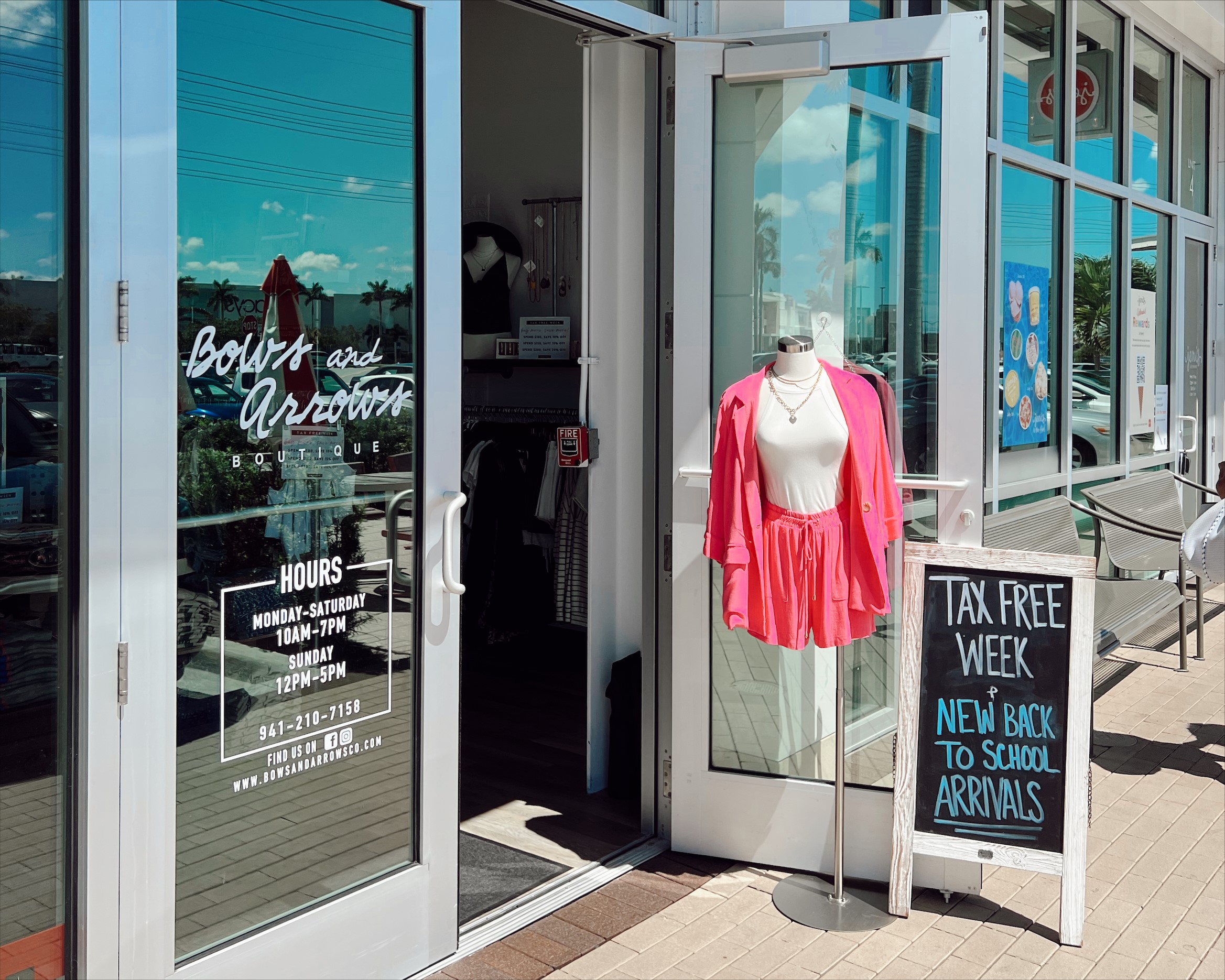 Sarasota's Best Vintage Clothing Stores