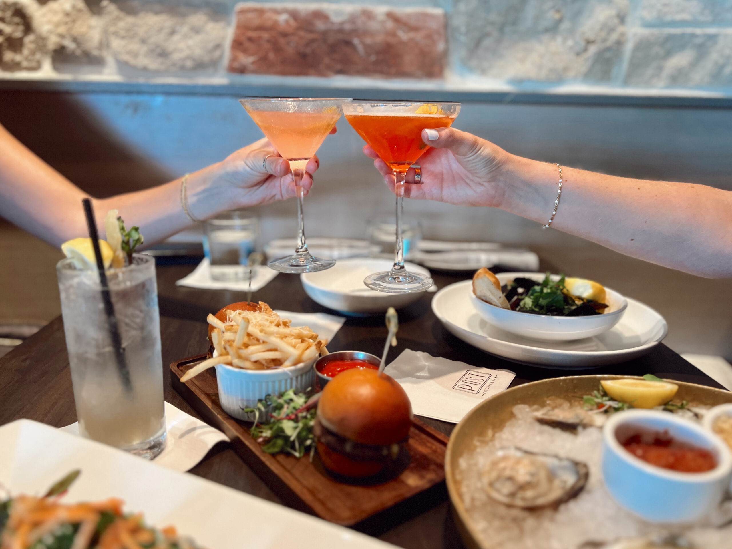 Don’t Worry, Be Happy 20 Spots For Happy Hour At UTC University Town Center Sarasota